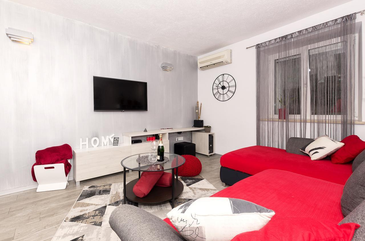 Guesthause Antonio Hotel Split Buitenkant foto
