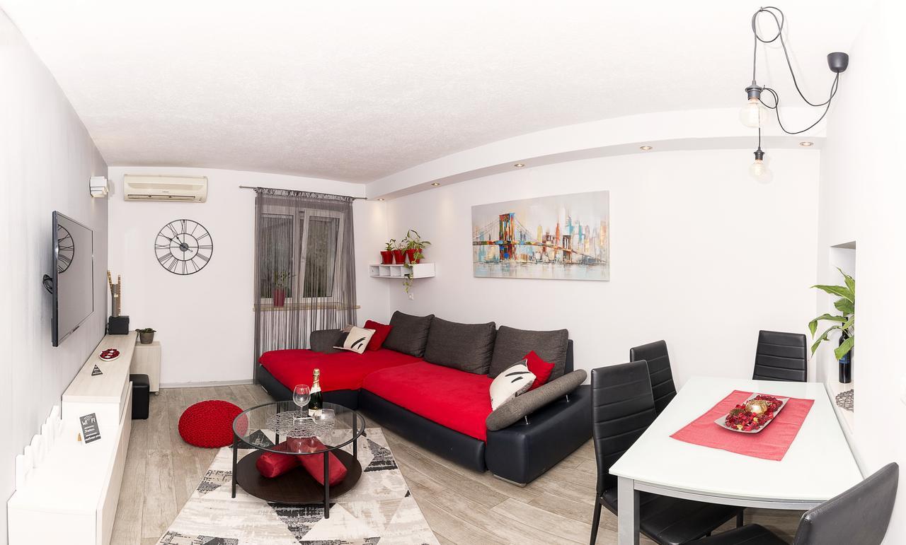 Guesthause Antonio Hotel Split Buitenkant foto