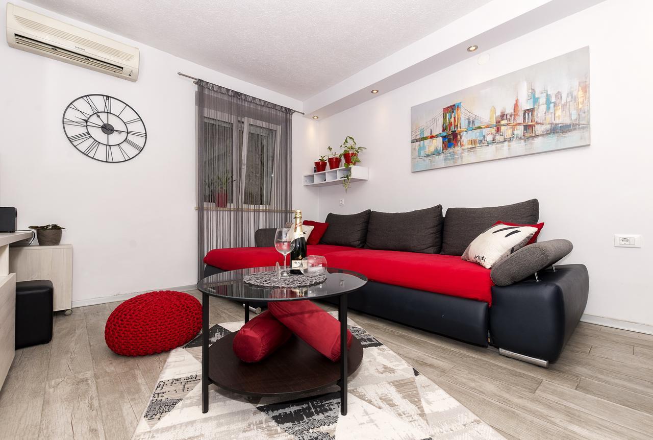 Guesthause Antonio Hotel Split Buitenkant foto