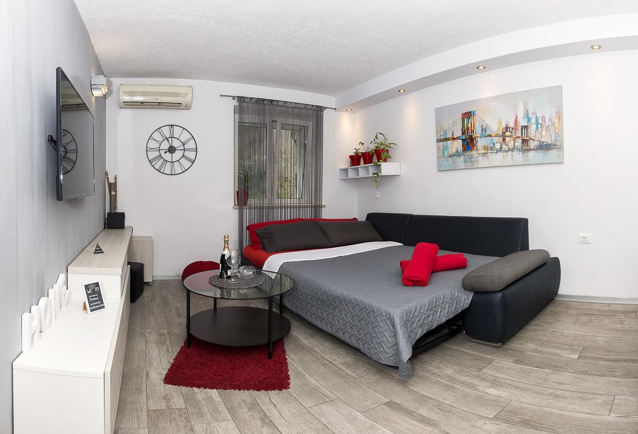 Guesthause Antonio Hotel Split Buitenkant foto